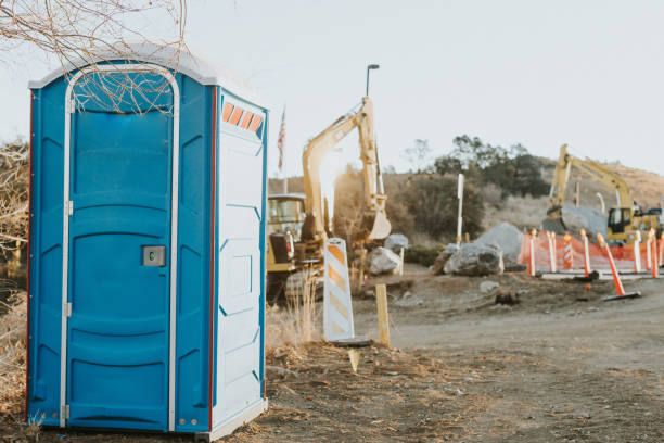 Portable Toilet Options We Offer in Balm, FL